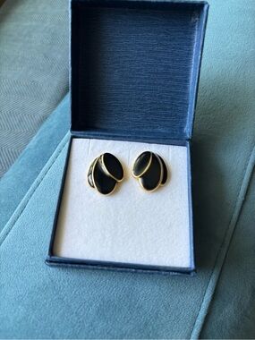 Vintage Napier Gold-Trim Black Enamel Leaf Stud Earrings